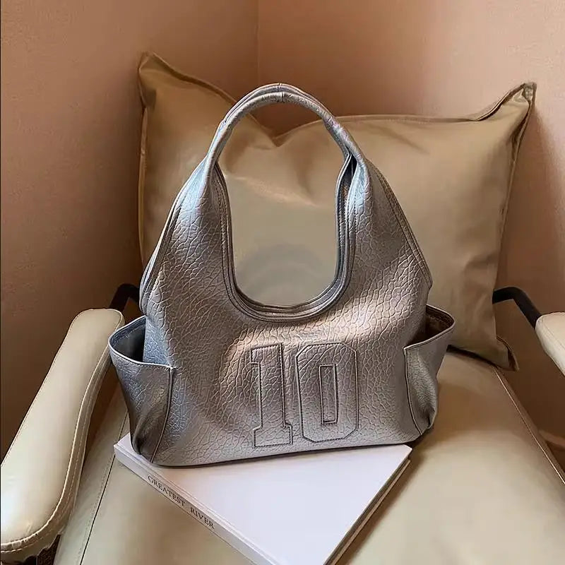 Luxury Women Bag 2025 New Armpit Handbags Women Shoulder Hobos Purse Top-Handle Bag Punk Cool Girls Shopping Packs Large Bolsas Master Coach HQ