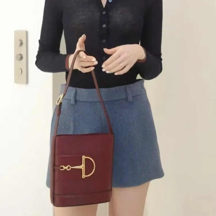 Luxury Crossbody Handbag For Women Paris Fashion Elegant Leather Classic Large Capacity Tote Bag Solid Color Designer Master Coach HQ