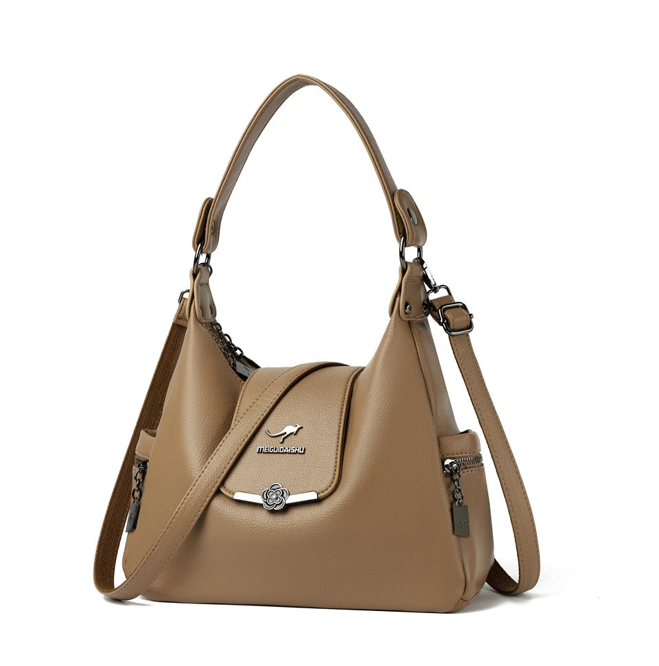 Luxury Handbags Women Shoulder Bags Designer Ladies Large Capacity Tote Famous Brand Quality Leather Crossbody Messenger Bag Master Coach HQ