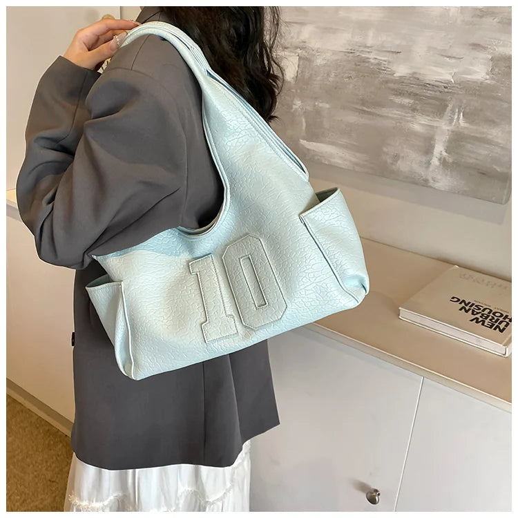 Luxury Women Bag 2025 New Armpit Handbags Women Shoulder Hobos Purse Top-Handle Bag Punk Cool Girls Shopping Packs Large Bolsas Master Coach HQ